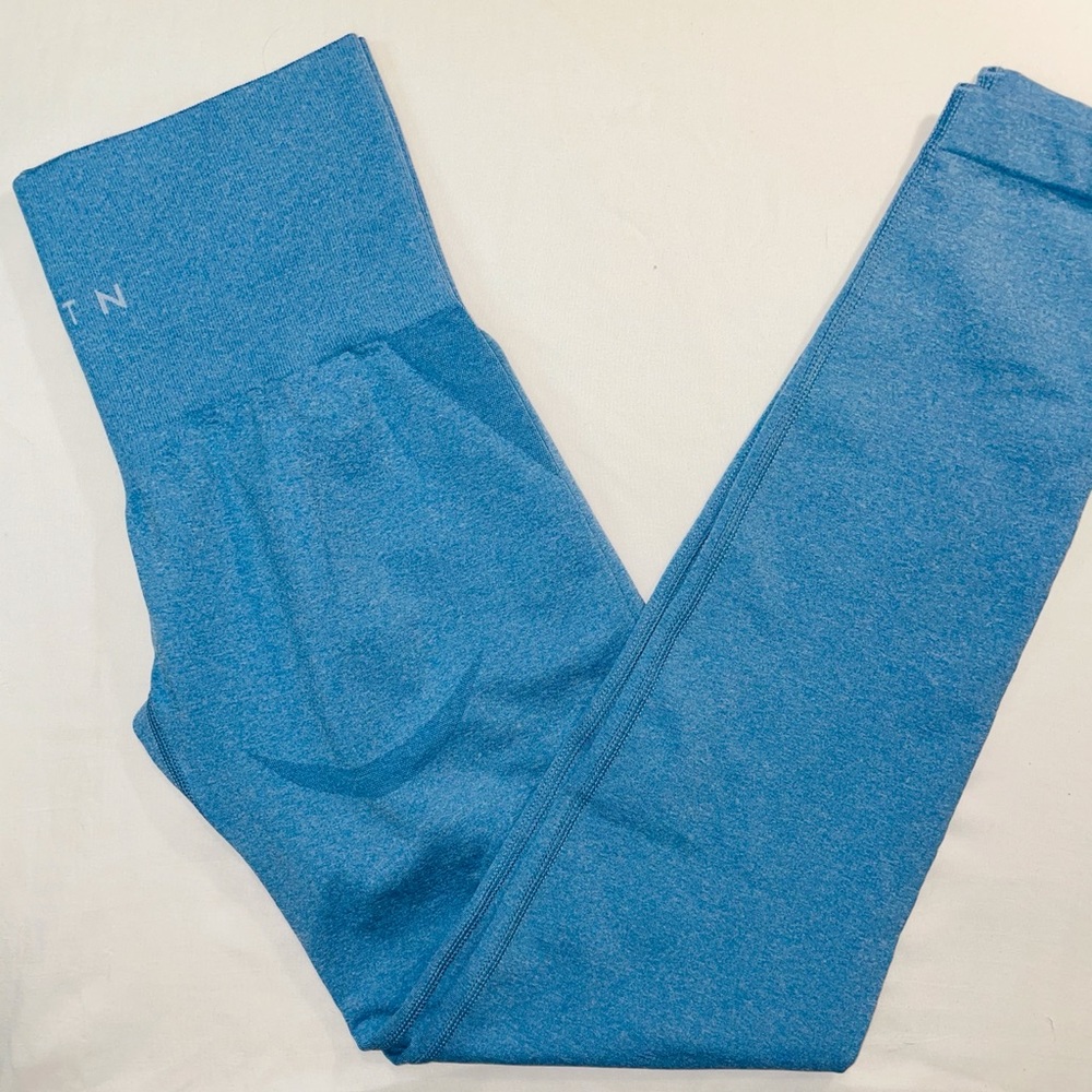 NVGTN Sky Blue Seamless Leggings